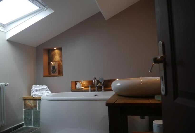 디럭스 룸, Bel Endroit