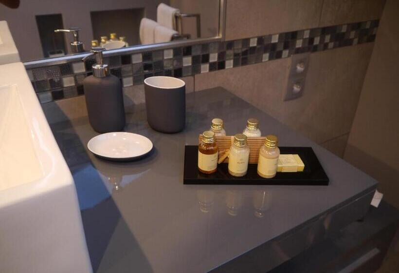 수피리어 룸, Bel Endroit