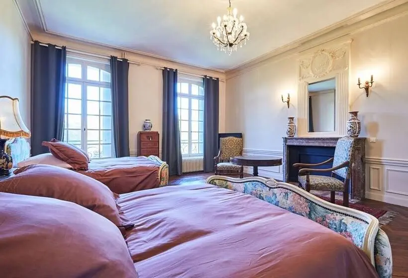 コンフォーとスイートルーム, Chateau Des Monts