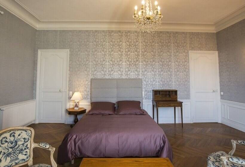 סוויטה אקזקיוטיב, Chateau Des Monts