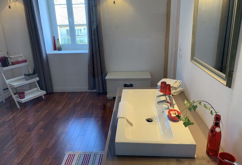 غرفة سوبيريور مزوَّدة بتراس, La Colonie   Maison D Hôtes