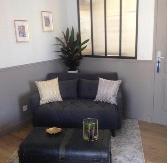 スーペリアースイート, La Glycine Blanche