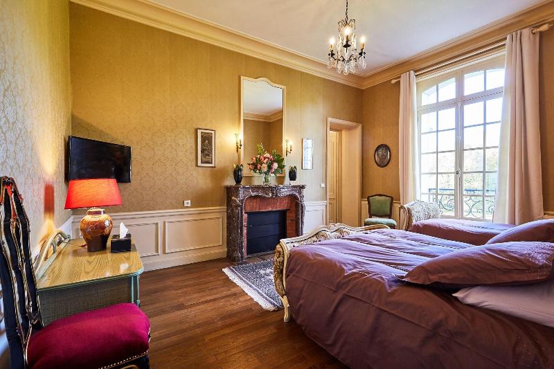 جناح كومفورت, Chateau Des Monts