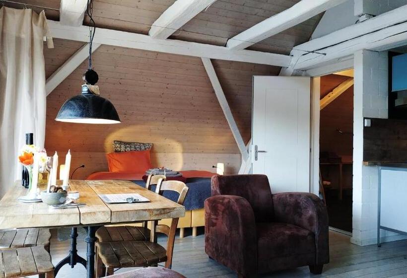 חדר סטודיו סטנדרד, Blue Wall Bnb