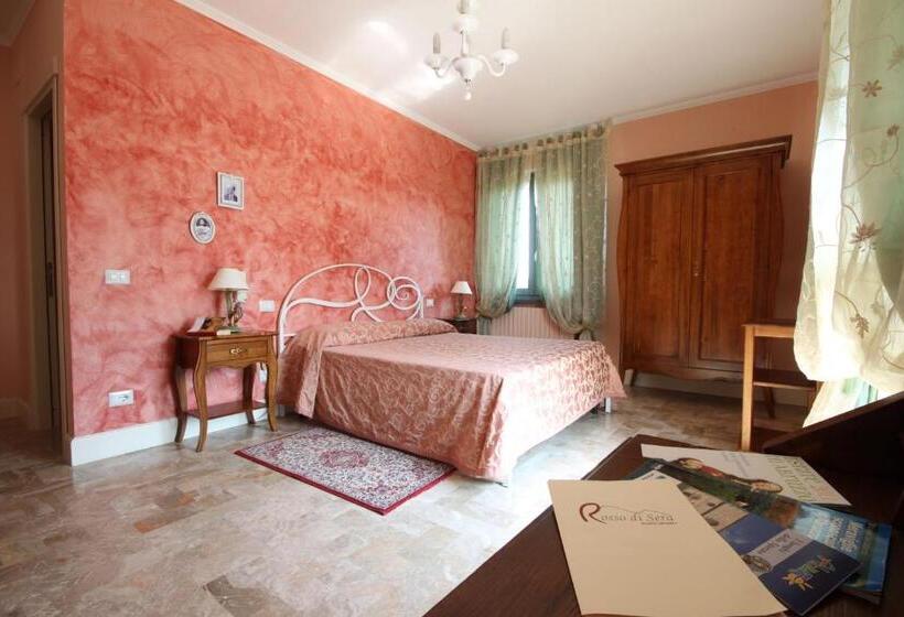 带阳台标准四人间, Agriturismo Rosso Di Sera