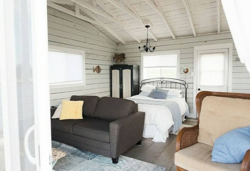 منزل غرفة نوم واحدة, Lighthouse Lane Cottages