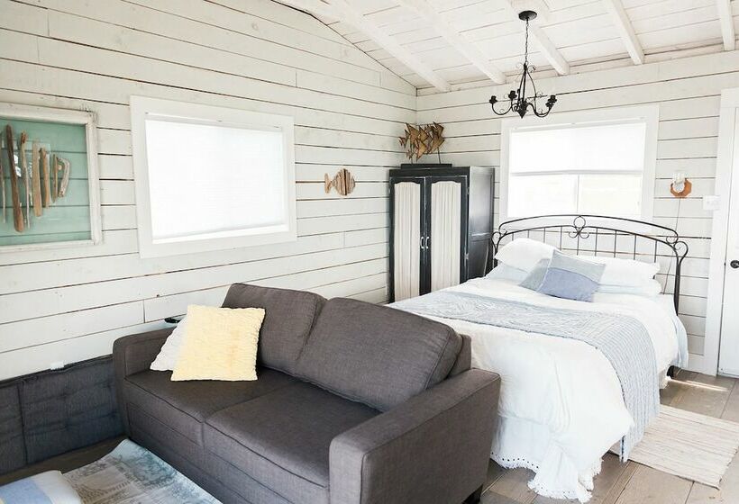 منزل غرفة نوم واحدة, Lighthouse Lane Cottages