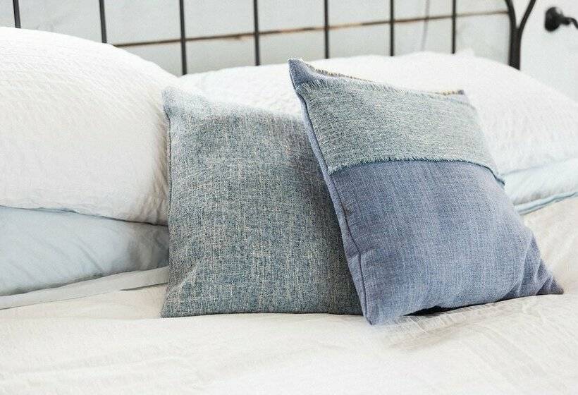 منزل غرفة نوم واحدة, Lighthouse Lane Cottages