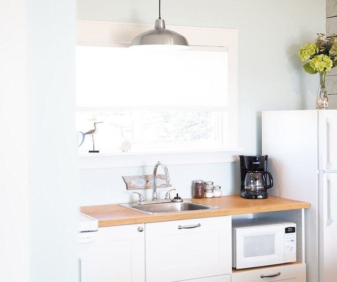 منزل غرفة نوم واحدة, Lighthouse Lane Cottages