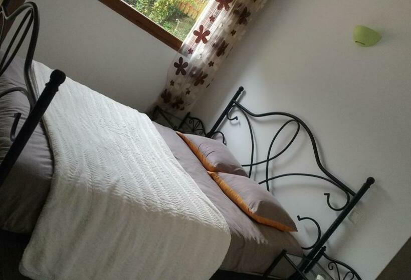 Семейный Номер, Hôtel   Gîte De Pressins