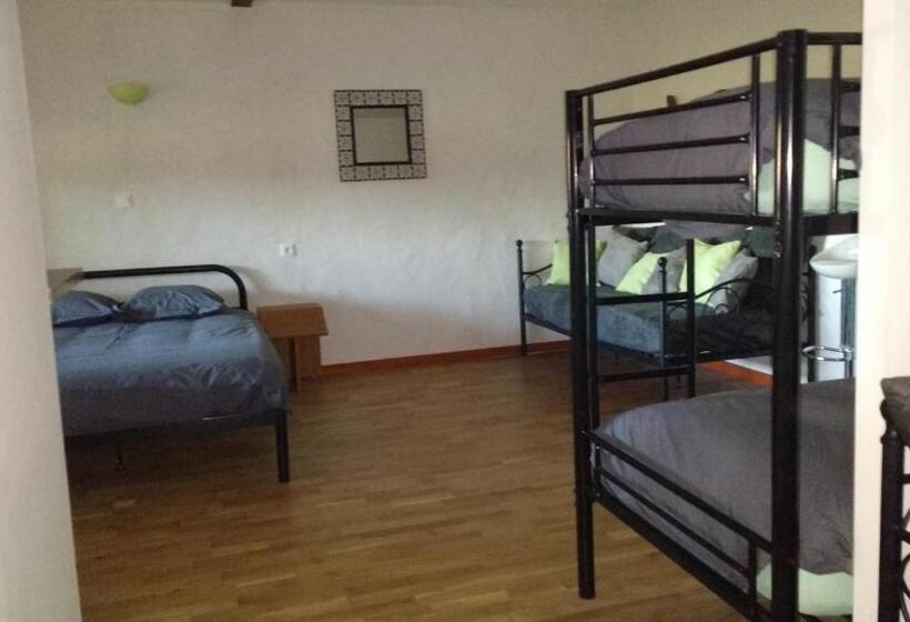 패밀리 룸, Hôtel Gîte De Pressins