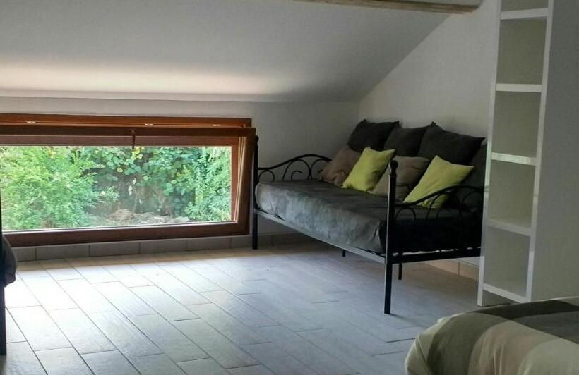 스탠다드 룸, Hôtel Gîte De Pressins