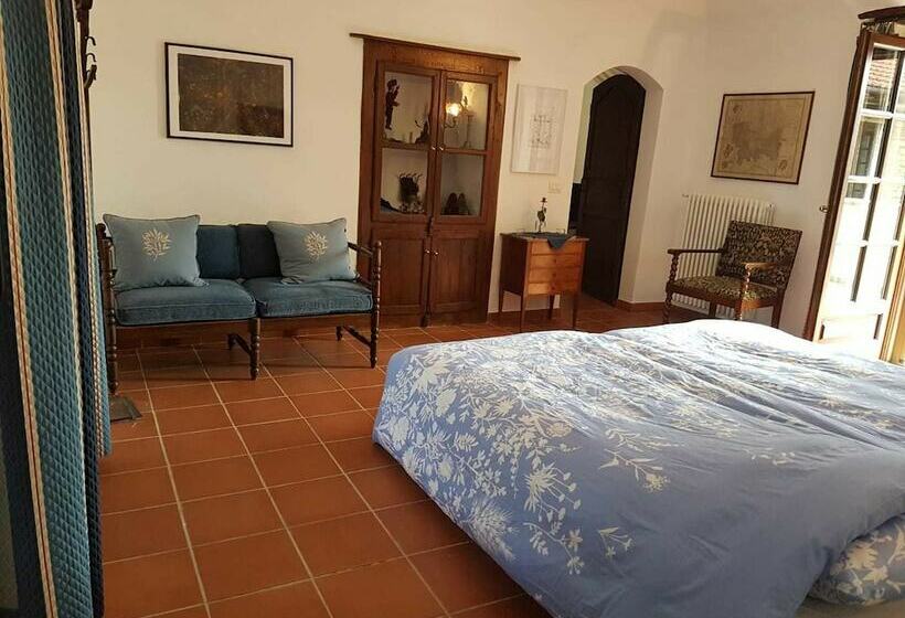 디럭스 룸, La Verena