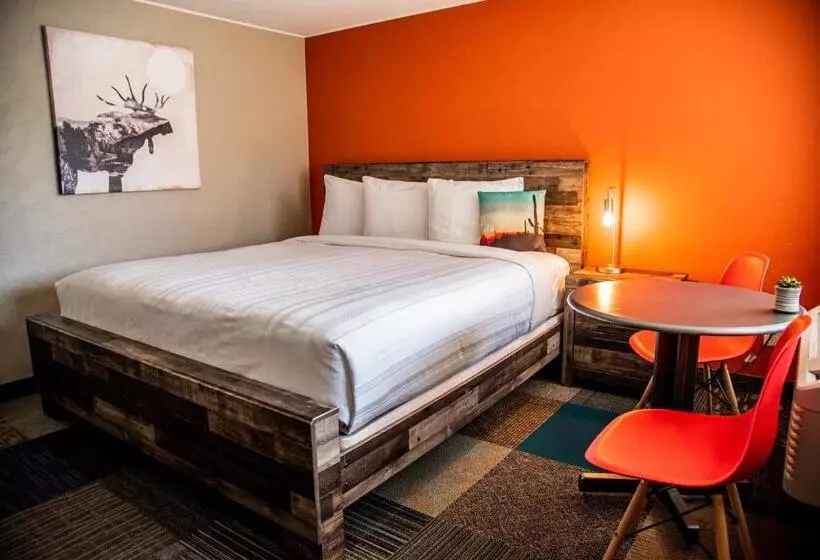 キングサイズベッドのスタンダードルーム, American Classic Inn