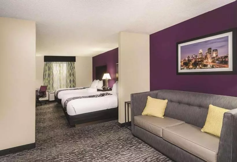 エクゼクティブルーム, La Quinta Inn & Suites By Wyndham Louisville East