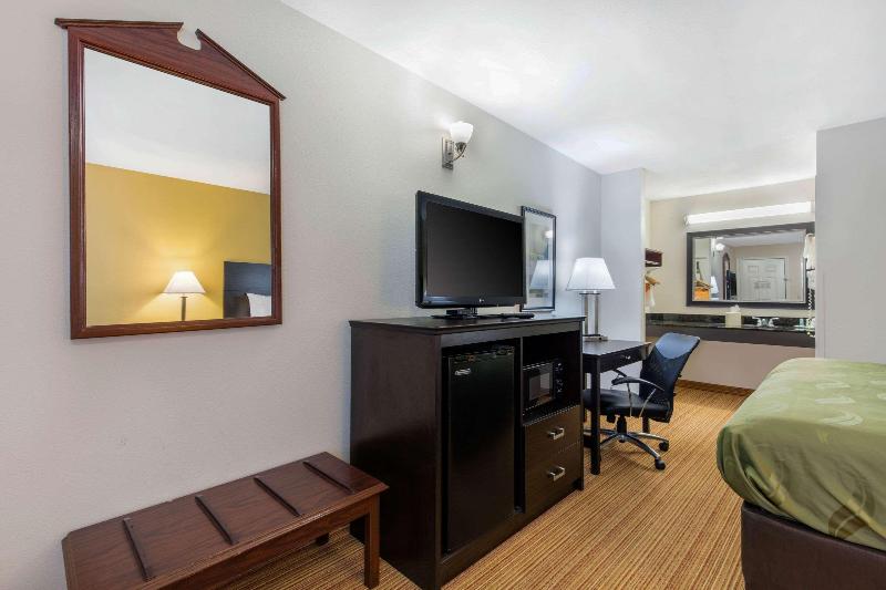 Стандартный Номер Кровать Кинг, Quality Inn Arab Hwy 231