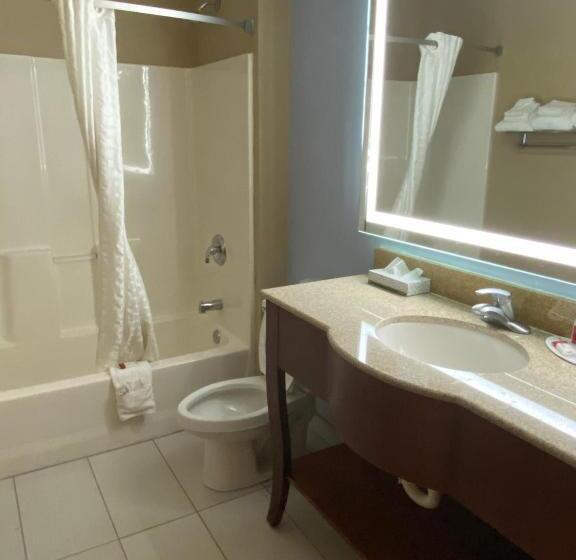 جناح سرير كينج, Super 8 By Wyndham Lynchburg Va