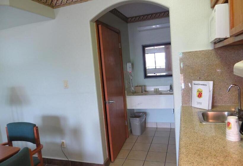 غرفة قياسية لذوى الاحتياجات الخاصة, Super 8 By Wyndham South Padre Island