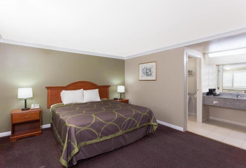 장애인을 위한 킹사이즈 침대 스탠다드 룸, Torrance Inn Lax Airport Area