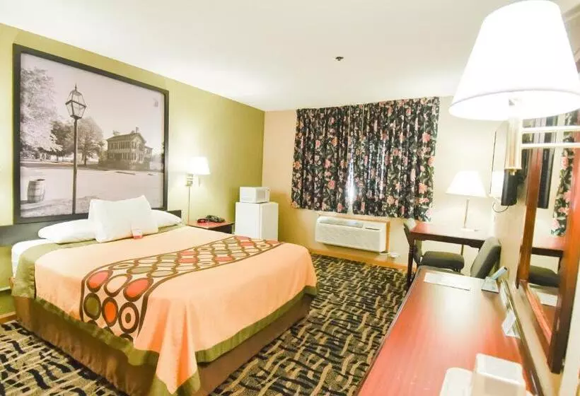 Standard-invahuone, Super 8 By Wyndham Mclean/bloomington Sw