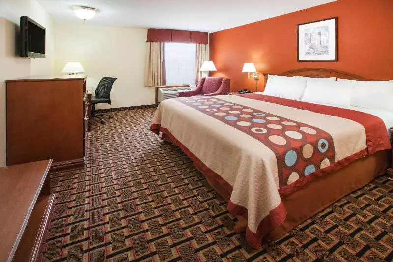 Standard-huone King-vuode, Super 8 By Wyndham White Hall