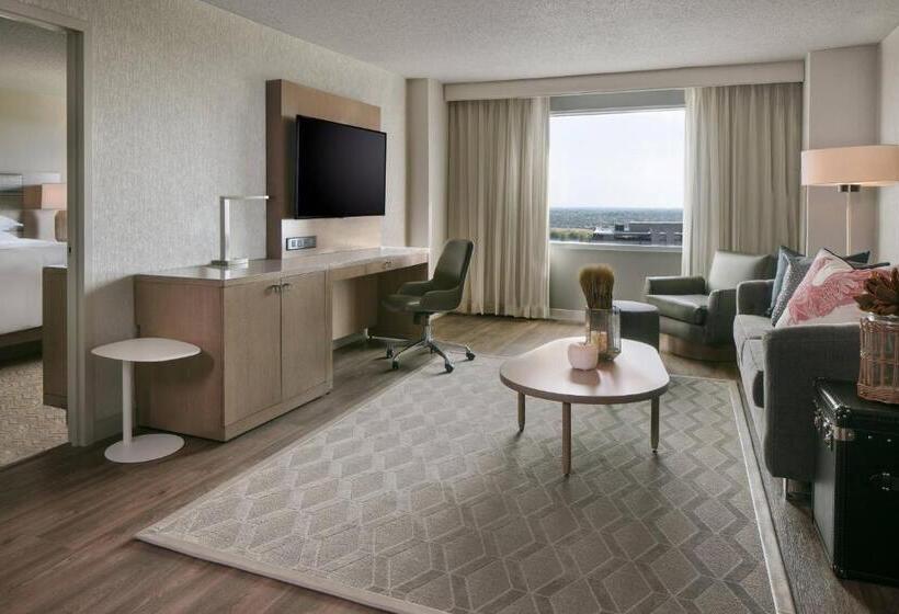 클럽 주니어 스위트, Sheraton Overland Park Hotel At The Convention Center