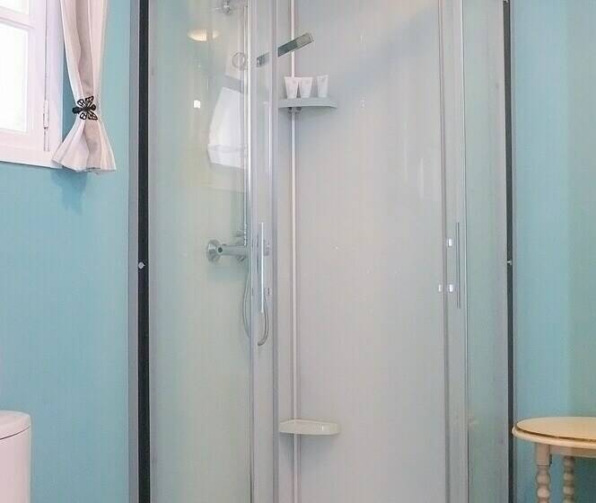 غرفة قياسية, Le Douitel