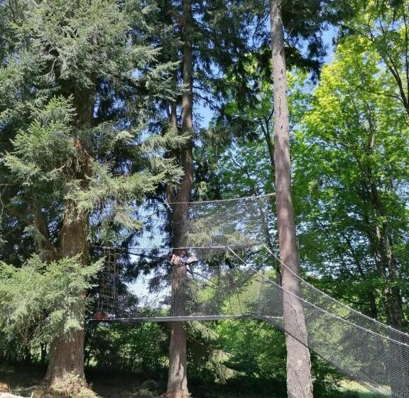 Standard Tent, Monchateau étoilé, Hébergement Insolite Avec Spa