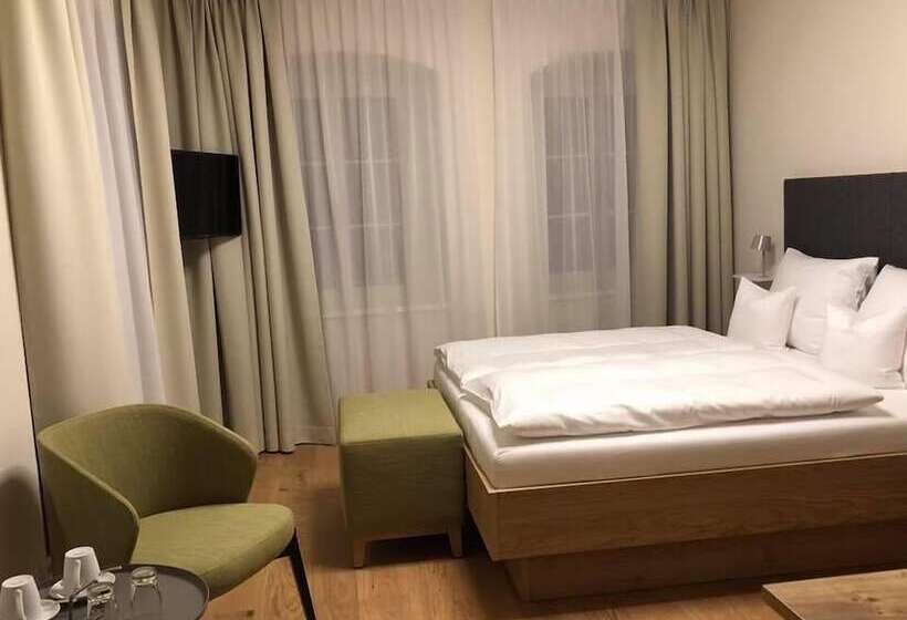 Номер Стандарт, Boutique Hotel Grüner Zweig