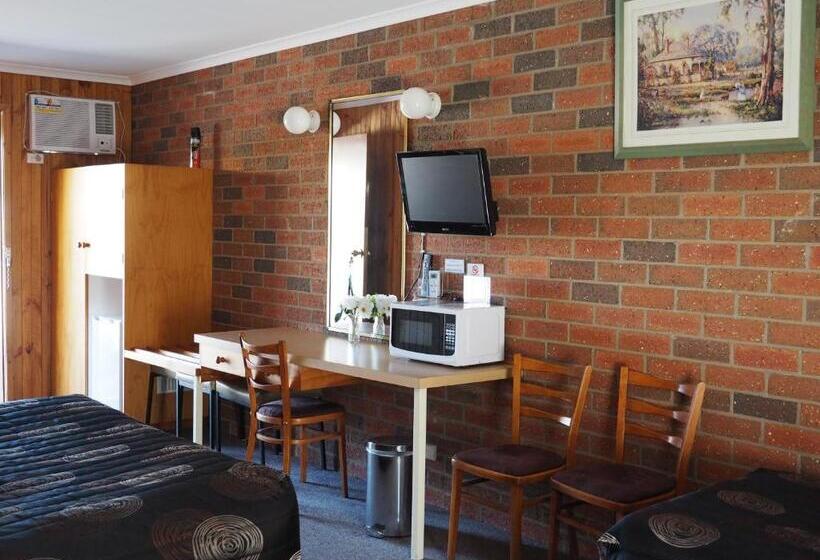 패밀리 룸, Country Road Motel St Arnaud
