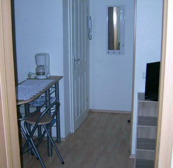 חדר סטנדרט לשלושה, Gasthaus Zur Traube