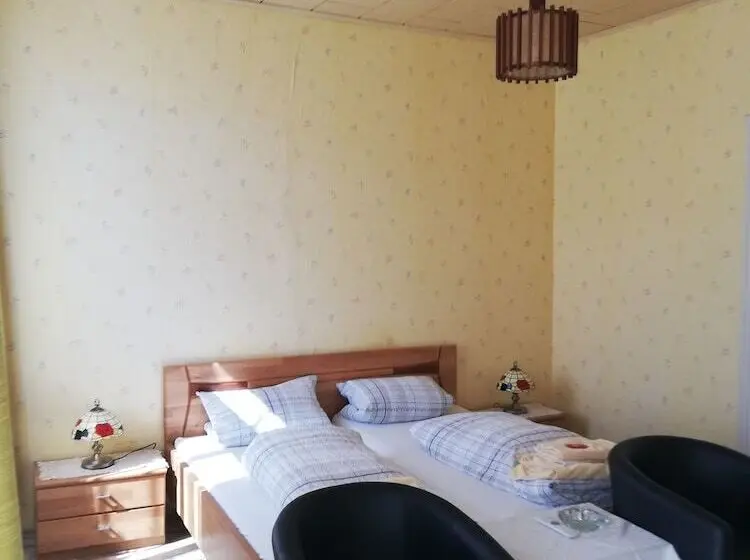 スタンダードルーム, Gasthaus Zur Traube