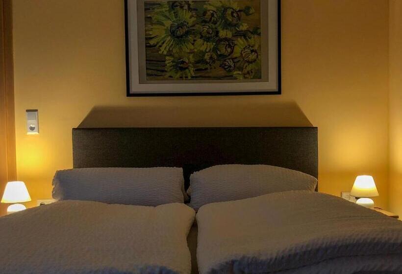 エコノミーシングルルーム, Restaurant Denis