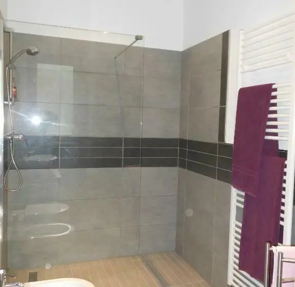 Habitació Estàndard, Le Lasarde