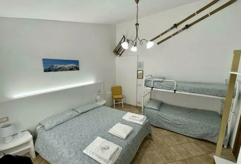 スタンダード４人部屋, La Fattoria Dei Sibillini