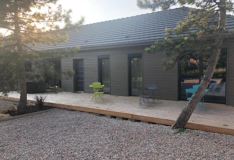 Номер Стандарт Вид на Сад, Cosy Wood House