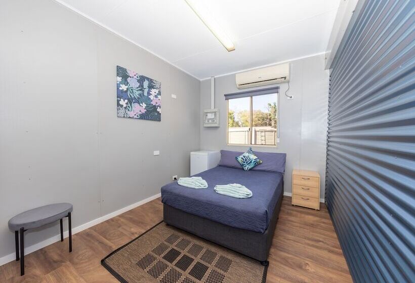 标准间, Skippers At Dundee