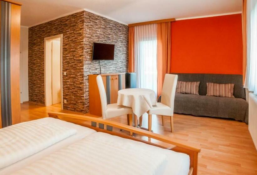 バルコニー付きスタンダードルーム, Waldpension Schiefling Am See