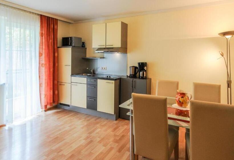 Апартаменты 2 Спальни, Waldpension Schiefling Am See