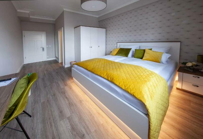 Номер Deluxe, Altes Amtshaus