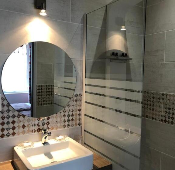 غرفة عائلية, Le Moulin De Lassalle