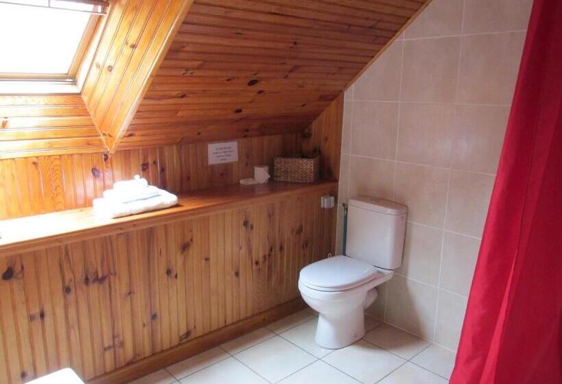 غرفة ديلوكس, L Autre Monde