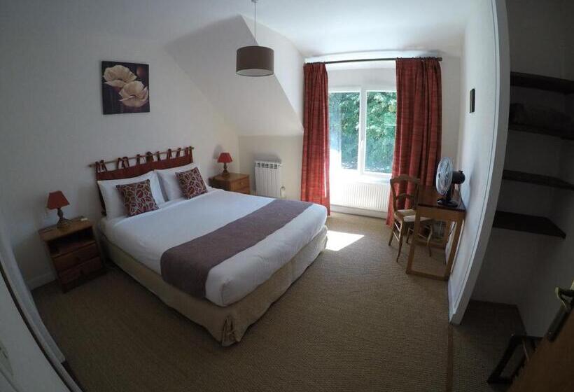 غرفة ديلوكس, L Autre Monde