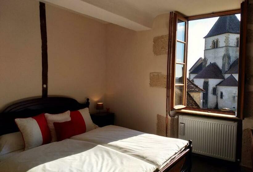 스탠다드 룸 킹사이즈 침대, Chez Casimir