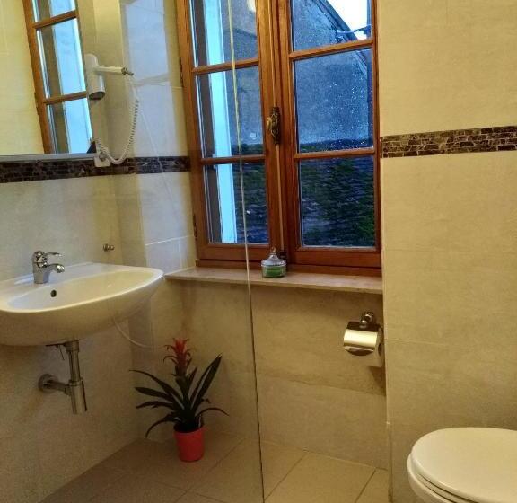 חדר סטנדרט, Chez Casimir