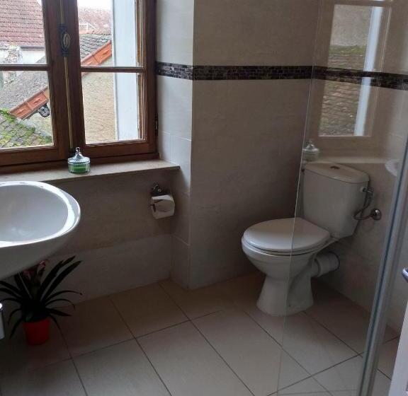 스탠다드 룸, Chez Casimir