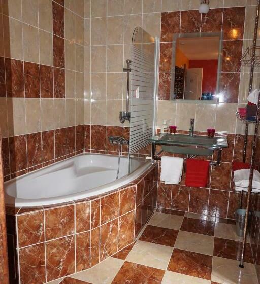 غرفة ديلوكس, Les Centauris