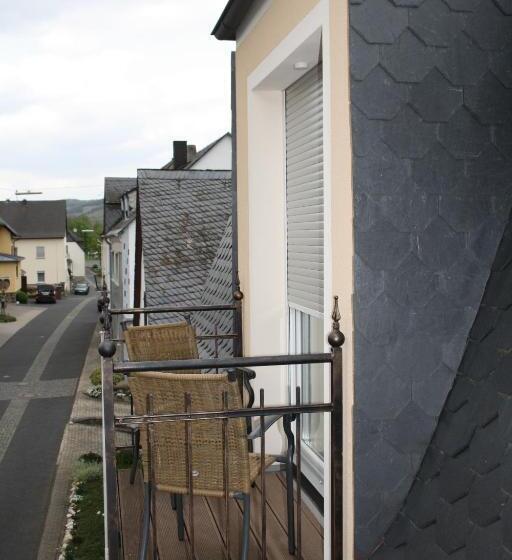 חדר סטנדרט עם מרפסת, Weingut Goeres