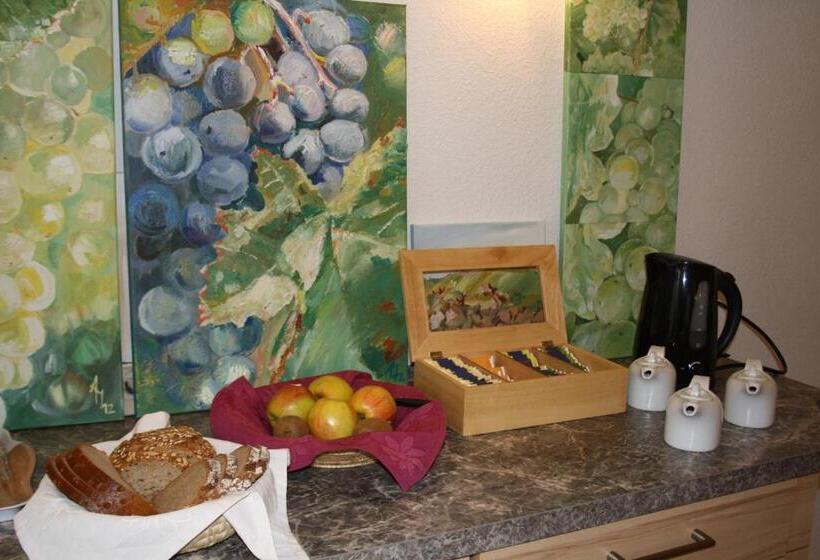 חדר סטנדרט עם מרפסת, Weingut Goeres