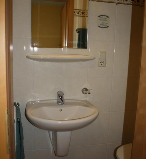 חדר סטנדרט, Weingut Goeres